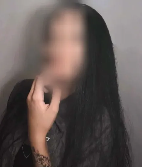 Amy, 25
