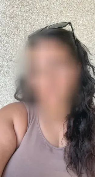 Erin, 22