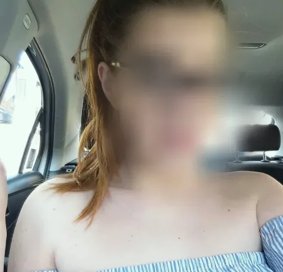 Erin, 27