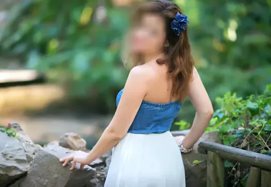 Evie, 30