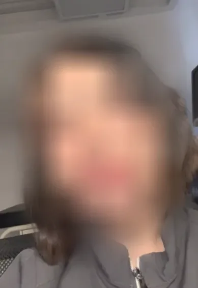 Kelly, 36