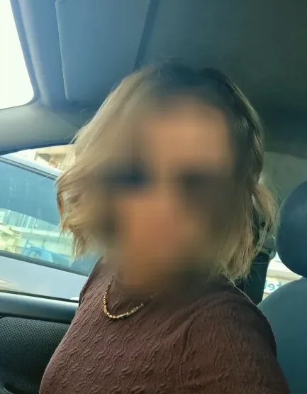 Skye, 33